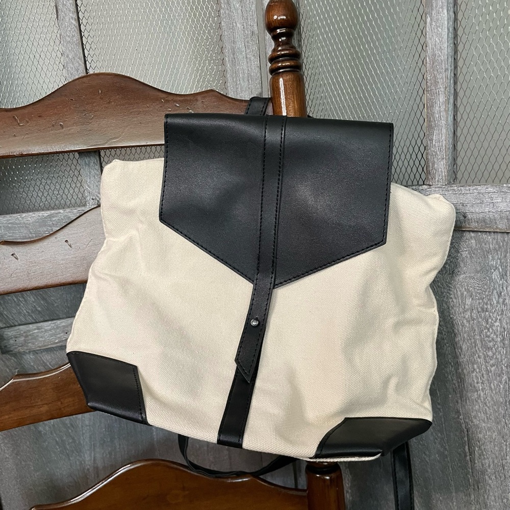 NWOT Deux Lux Canvas Backpack Bag